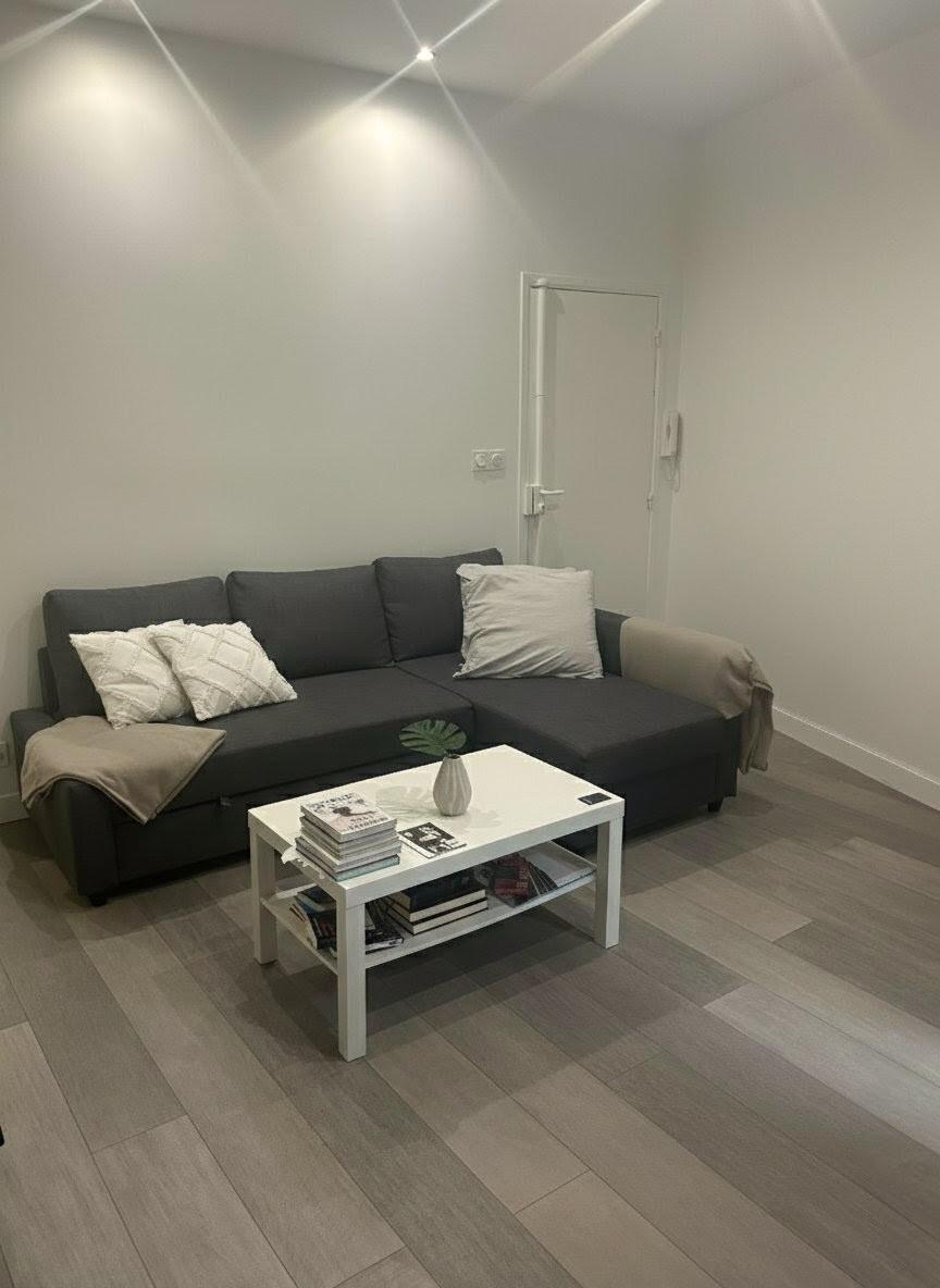 Appartement rénové / 1 pièce 26m2